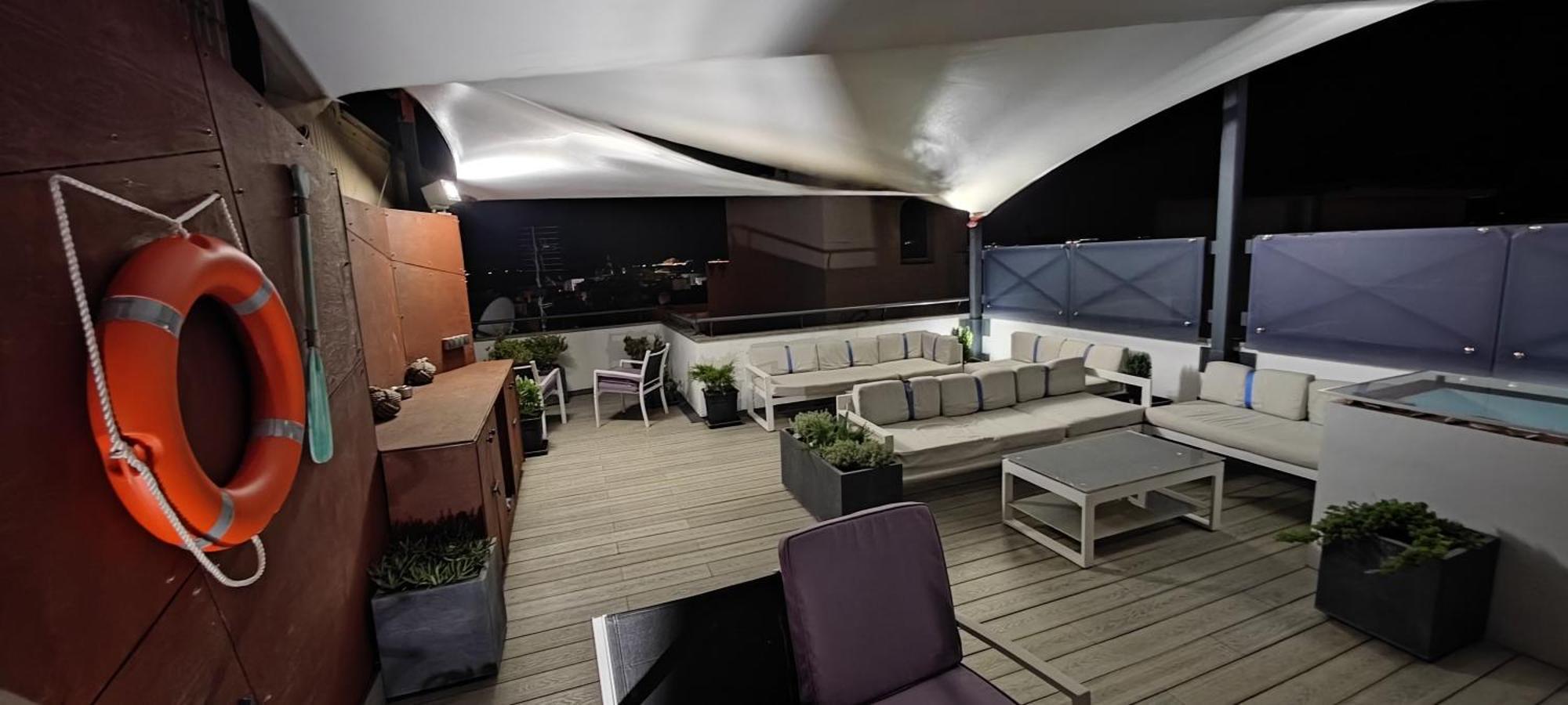 Apartamento La Vela Blanca *
